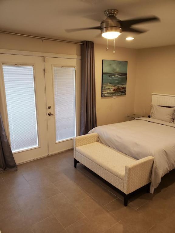 Luxury Villa, With Bonus Pool House, Private Pool, Hot Tub, Rock Water Fall And Slide, Putting Green, Basketball, Shuffle Board, Play Gym, Privately Gated On Circular Driveway. Las Vegas